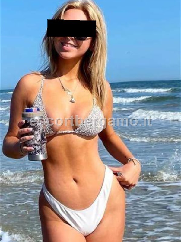 Nicole — annuncio escort a Albino · Valle Seriana
