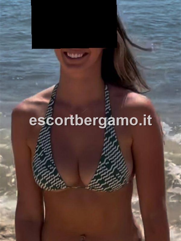 Corina — annuncio escort a Dalmine